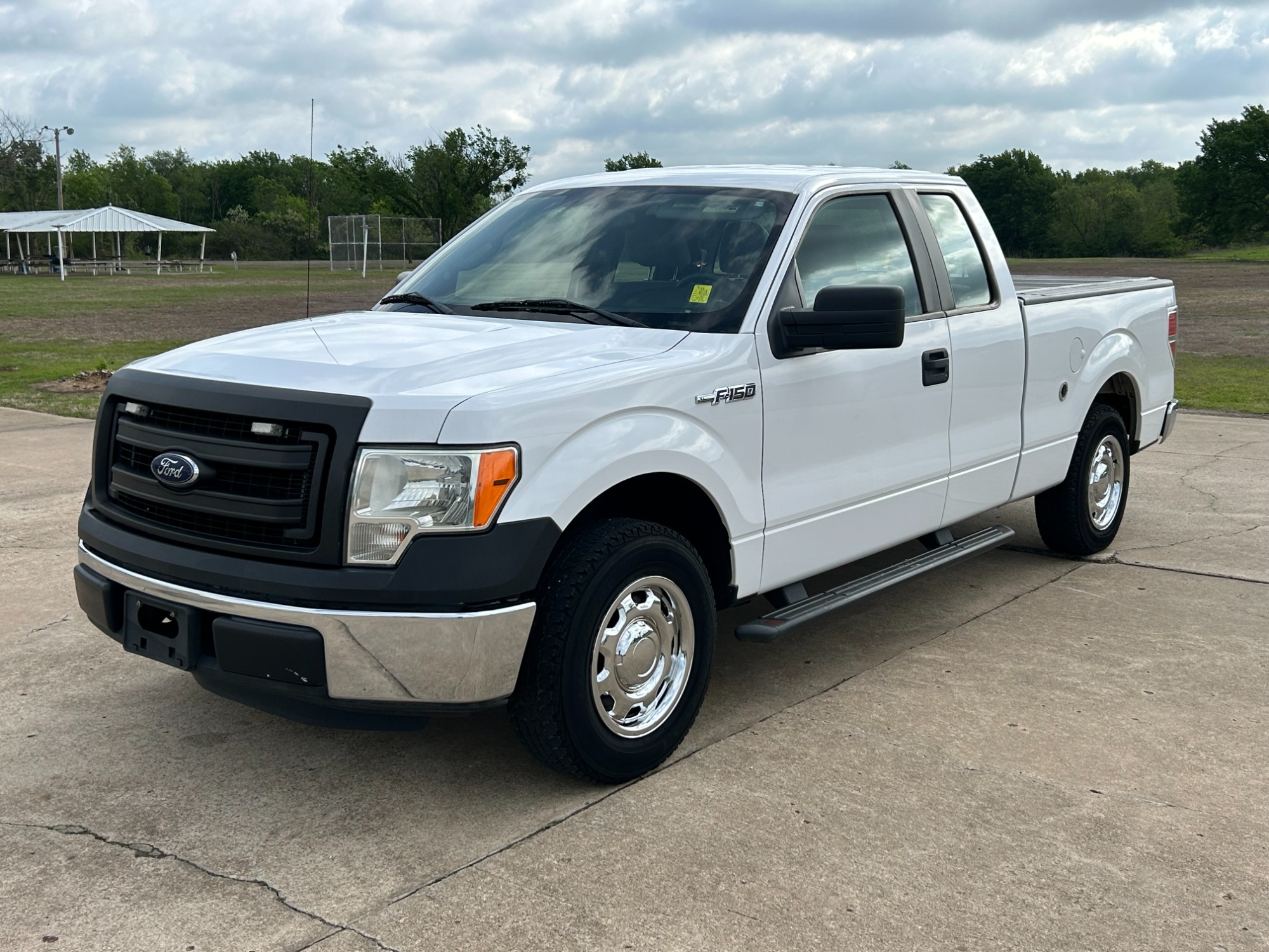 photo of 2014 Ford F-150 XL SuperCab 8-ft. Bed 2WD BI-FUEL
